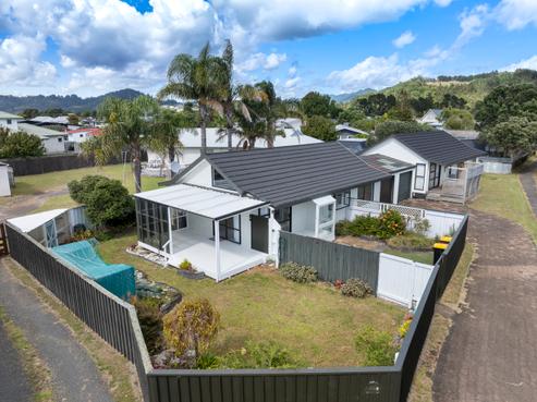 116A Mark Street, Whangamata