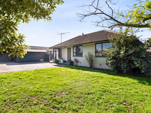 2A Skerten Avenue, Hornby