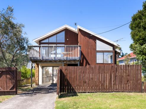 10 Moana Avenue, Belmont
