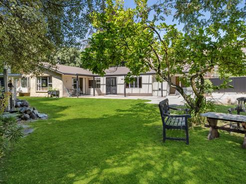 216 Stone Street, Wanaka