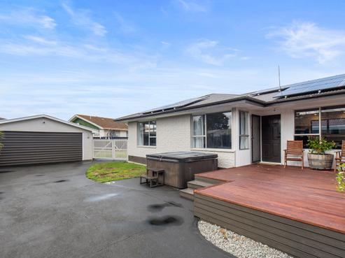 14 Korora Street, Bromley