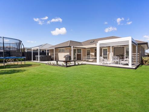 54 Seventh View Avenue, Beachlands