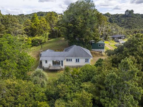 37 Ngapuke Lane, Parua Bay
