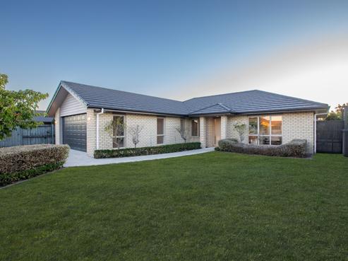 17 Wessex Place, Rototuna North
