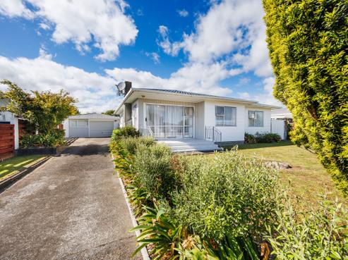 14 Heather Street, Levin