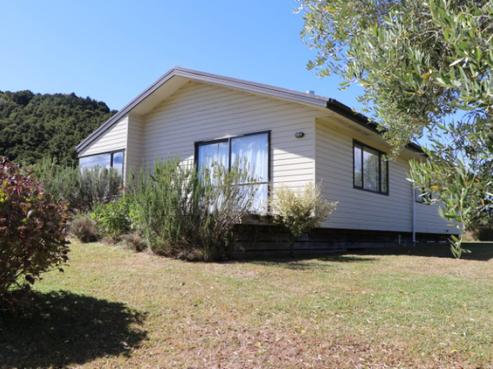 5235 Highway 22, Te Akau