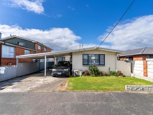9 De Carle Street, Saint Kilda