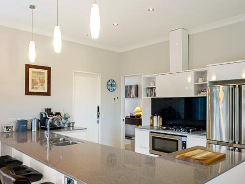 9 Otupoa Way, Paraparaumu