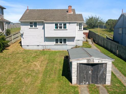 80 Andrew Street, Marchwiel