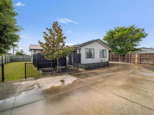 14 Portchester Street, Aranui