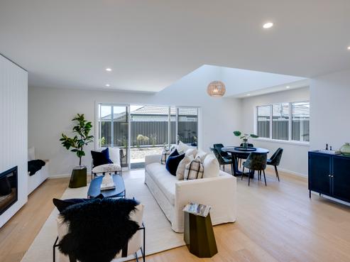 38A Aspiring Drive, Poraiti
