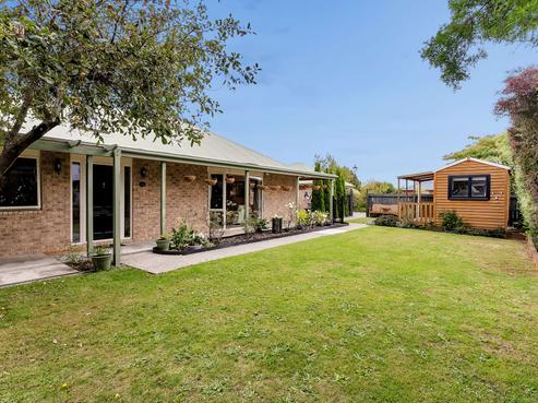 24 Panckhurst Drive, Woodend