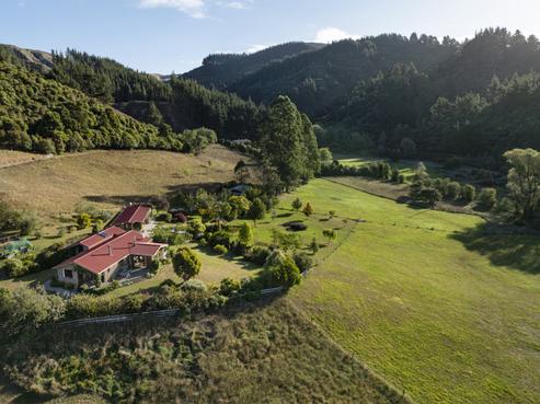 504 Riwaka-sandy Bay Road, Kaiteriteri