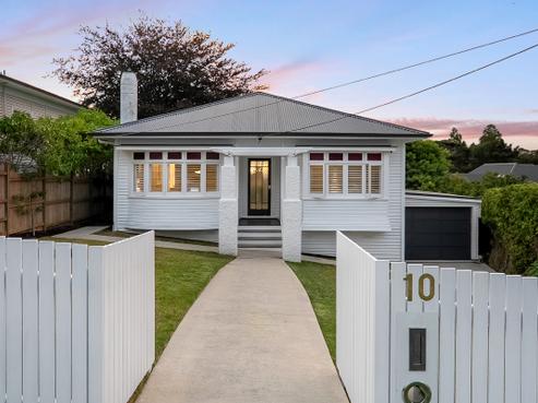 10 Le Roy Terrace, Birkenhead
