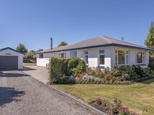 50 North Terrace, Darfield