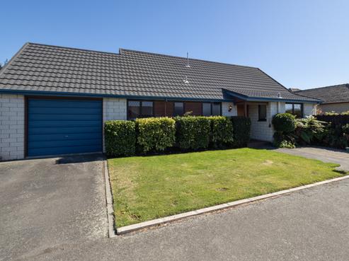 5 Creek Road, Allenton
