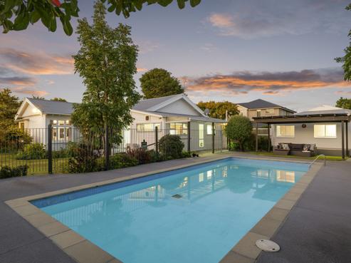 126 Blighs Road, Strowan