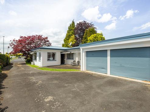 51 Orchard Avenue, Enderley