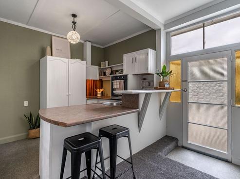 249 Pomona Street, Strathern