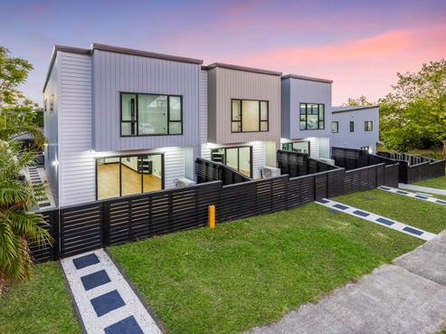 3/1 Photinia Place, Botany Downs