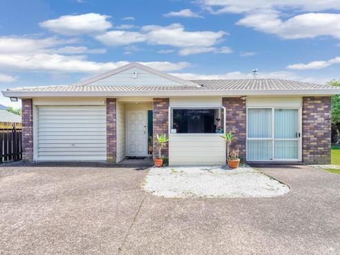 2/19 Lupton Road, Manurewa