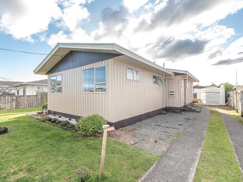 140 Puriri Street, Castlecliff