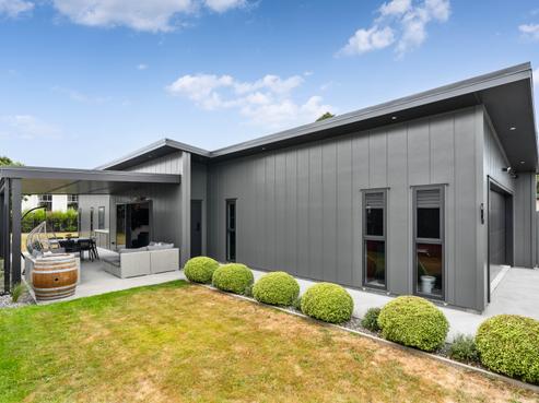 51 Marine Corps Drive, Solway