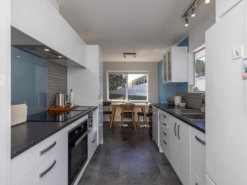 3 Ruahine Street, Paraparaumu
