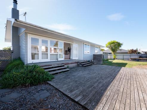 12 Bruce Avenue, Glenview