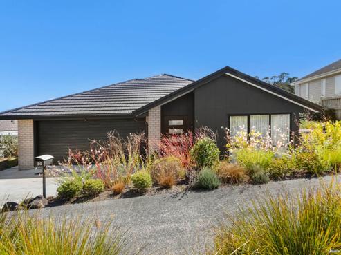 30 Jeroboam Loop, Kumeu