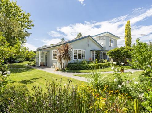 36 Kaiapo Road, Camberley