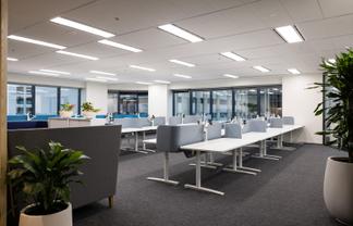 Modern Fully Fitted Office on Queen