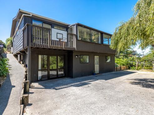 35 Lannan Road, Surfdale