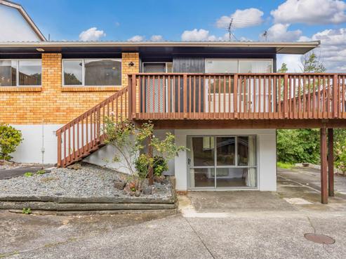 2/168 Pakuranga Road, Pakuranga