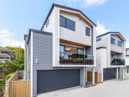 14A Dunkerron Avenue, Epsom