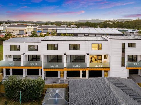 3/68 Smythe Road, Henderson