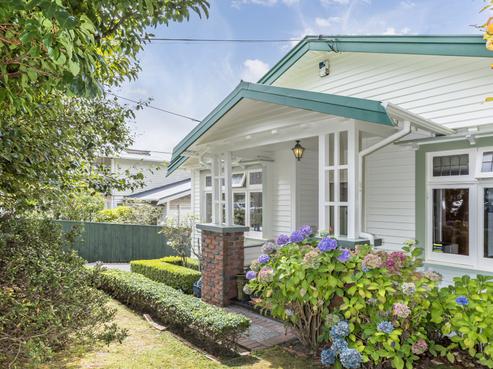 37 Beauchamp Street, Karori