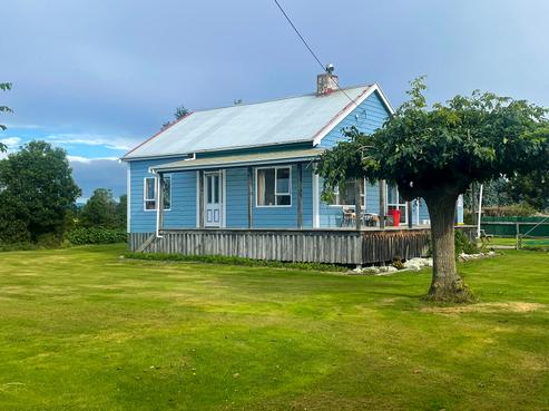 1236 Centre Road, Henley
