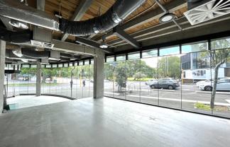 Premium office or retail space in a prime location