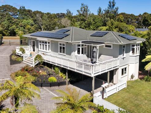 10 Tawari Road, Henderson Valley