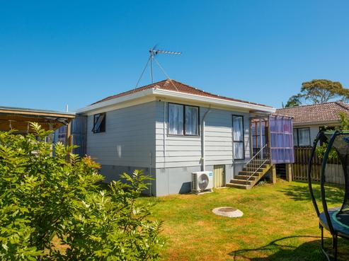 2/53 Coombe Avenue, Otara