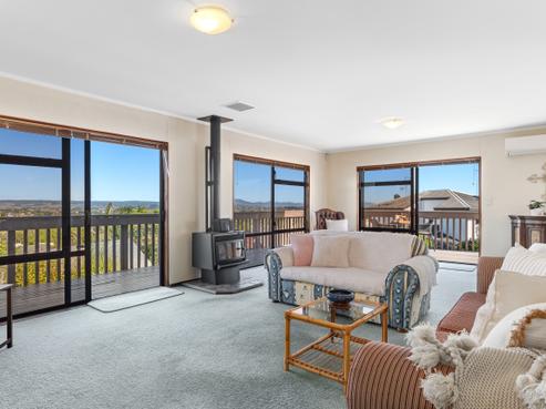 15 Philomel Crest, Welcome Bay