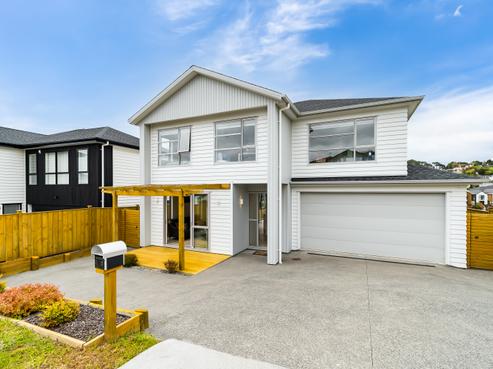 106 Colonial Drive, Silverdale