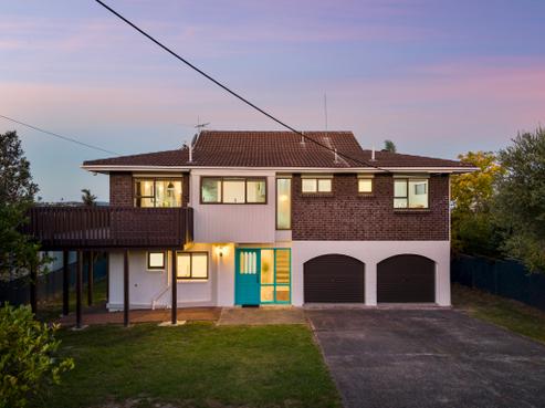 212 Royal Road, Massey