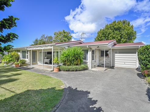 709 Roberts Street, Hastings