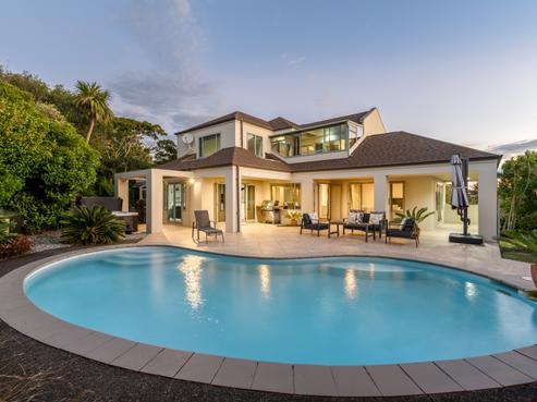 24 Santa Cruz Drive, Shamrock Park
