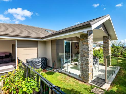 17 Sabine Drive, Richmond