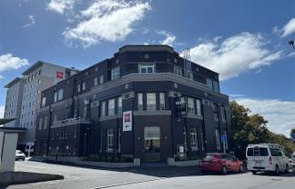 Upmarket Hospitality On The River