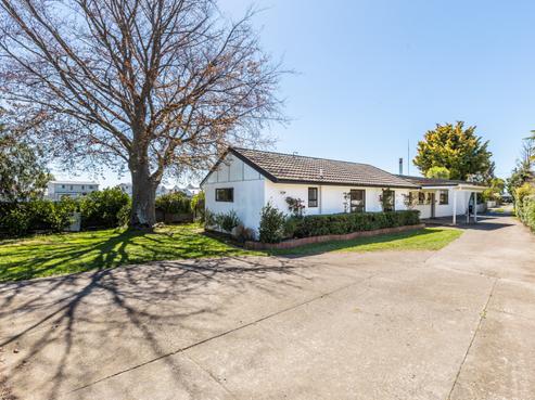 810 Williams Street, Mahora