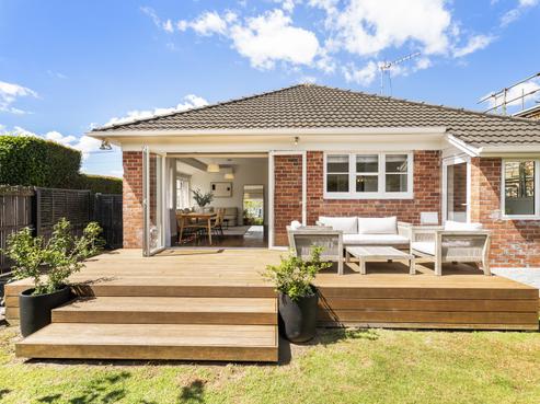 32 Bonnie Brae Road, Meadowbank